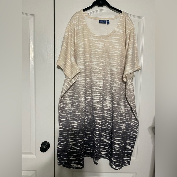 Denim and Co Cream and Gray Dress Women’s Size 5X - Picture 1 of 2